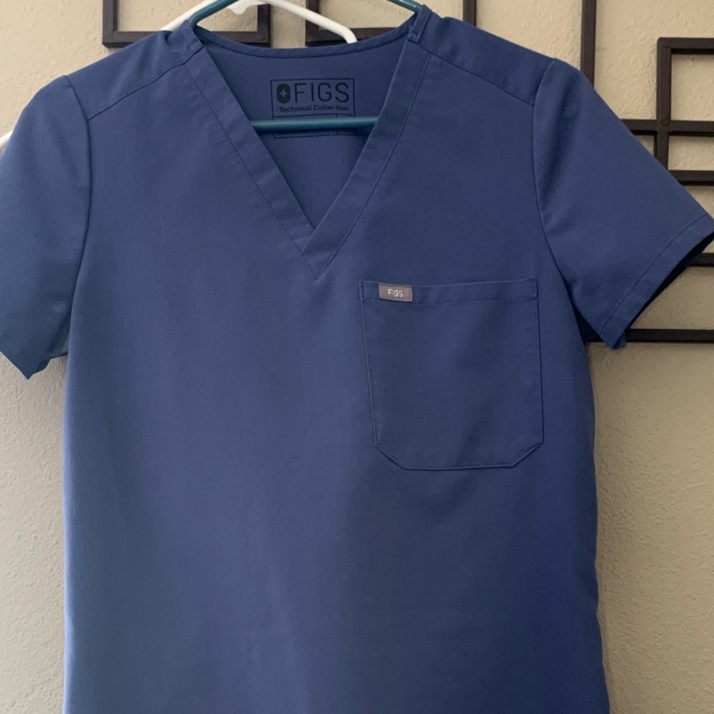 Figs scrubs